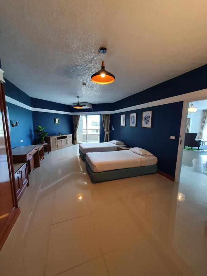 Mark Land Pattaya Beach Exterior foto