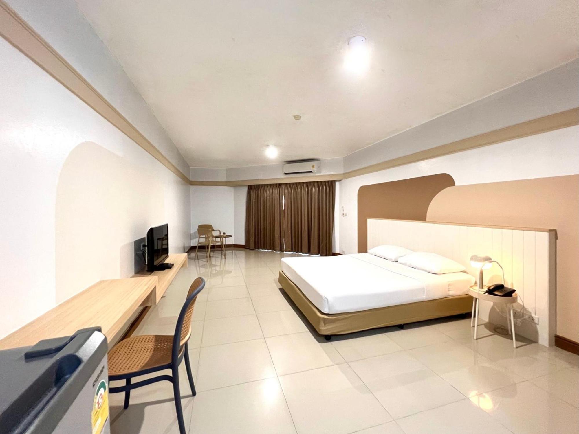 Mark Land Pattaya Beach Exterior foto